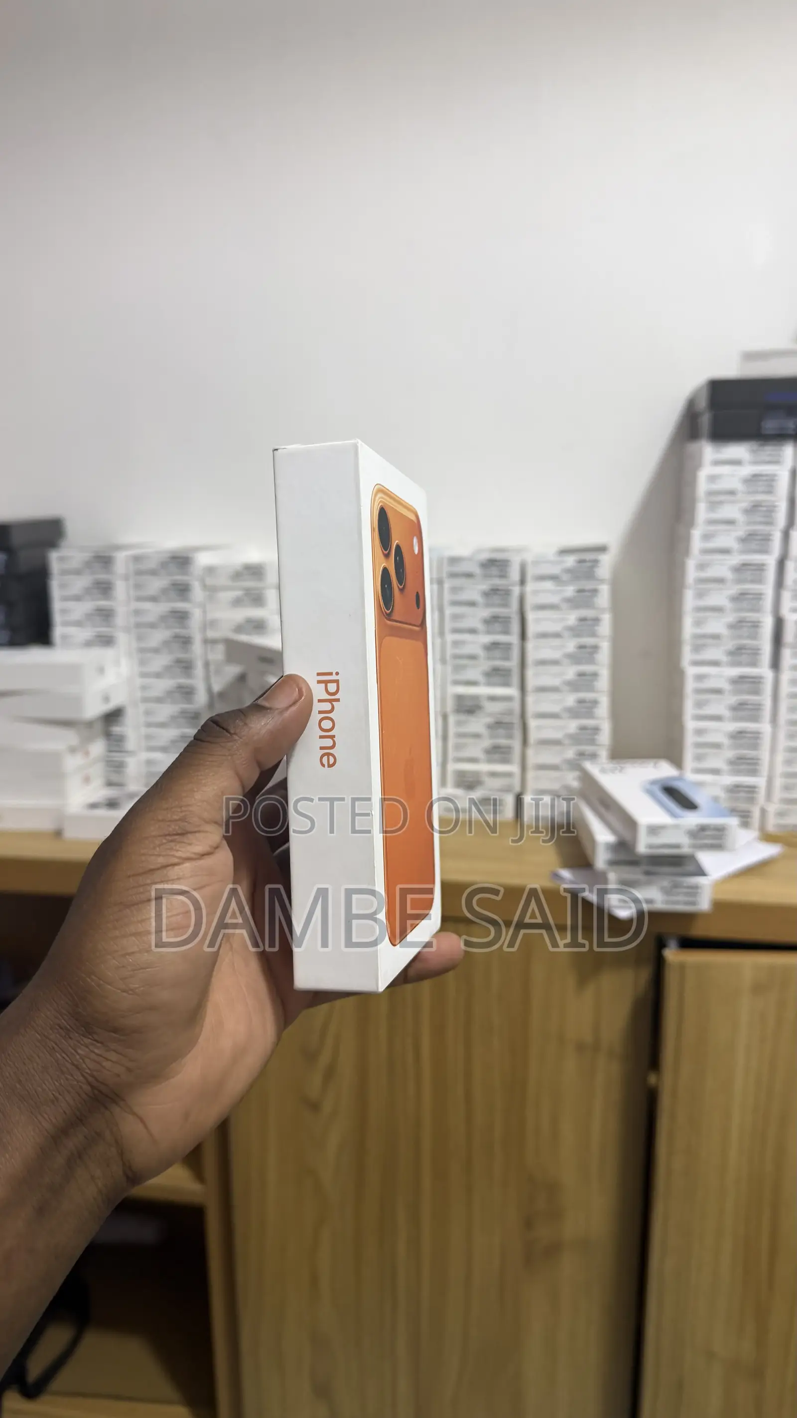 New Apple iPhone 17 Pro 256 GB Orange