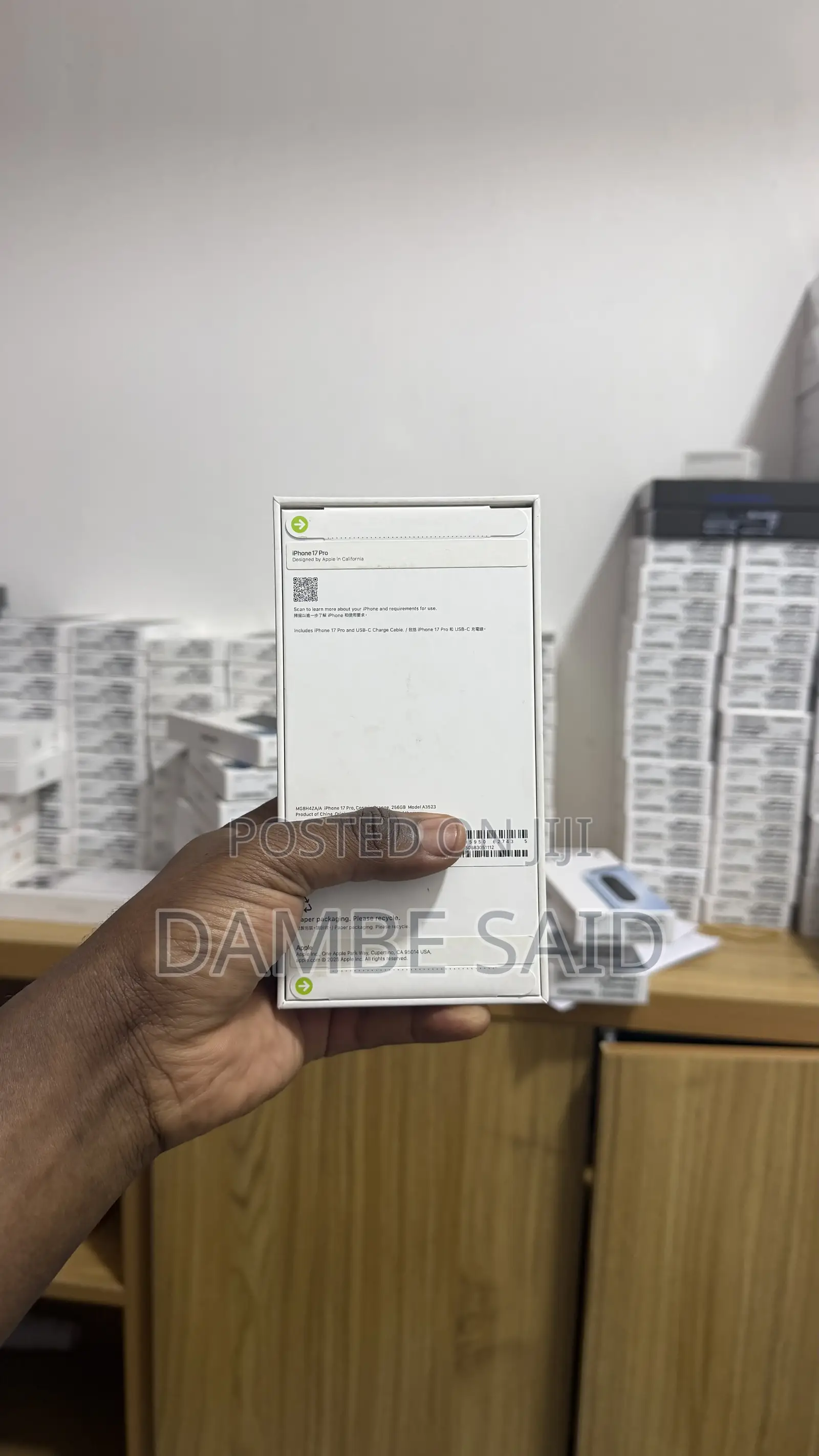 New Apple iPhone 17 Pro 256 GB Orange