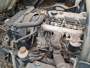 Mitsubishi Fuso Canter Fe85