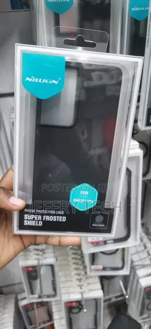Nillkin Super Frosted Case Designed for the Samsung Galaxy S21 Ultra