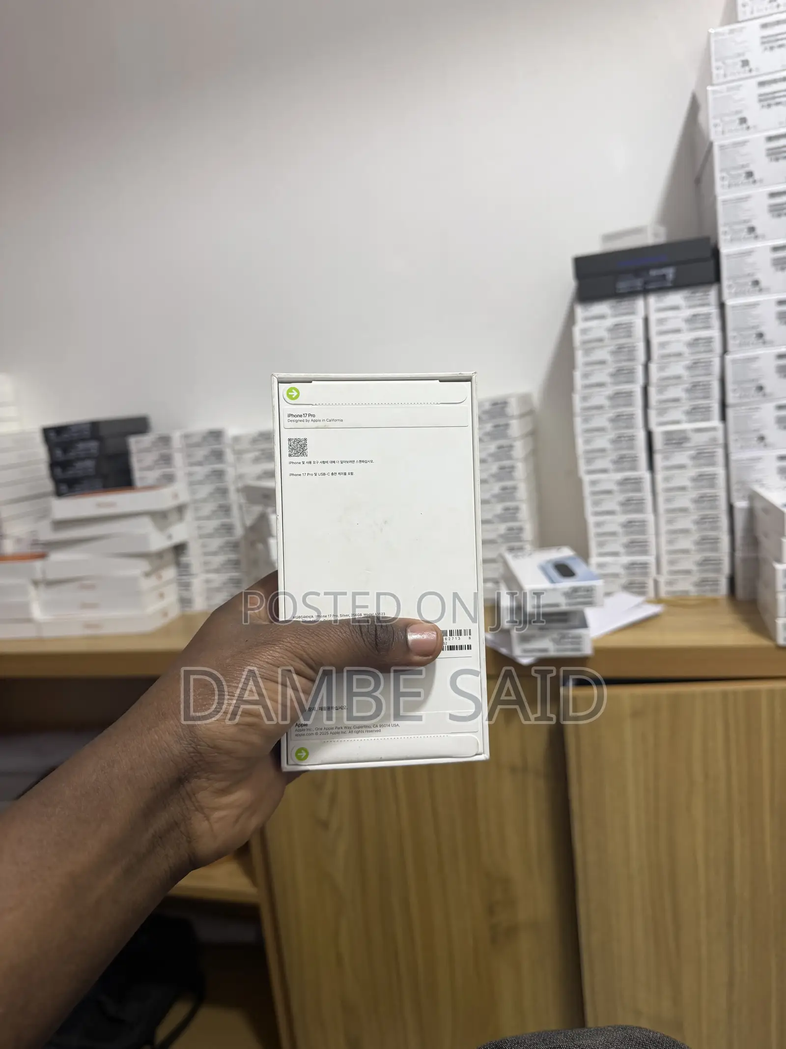 New Apple iPhone 17 Pro 256 GB White