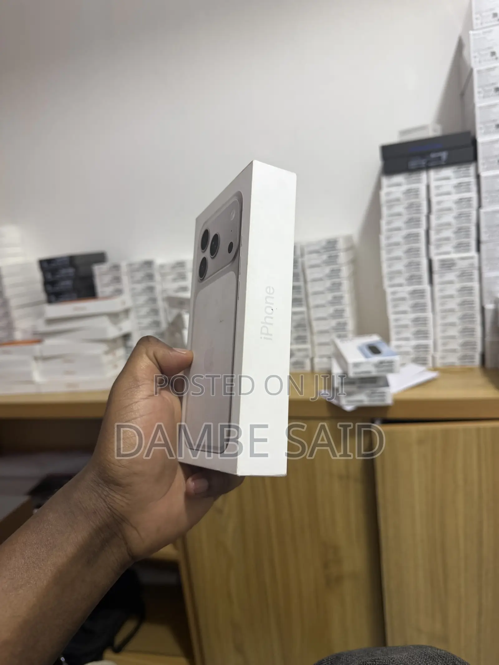 New Apple iPhone 17 Pro 256 GB White