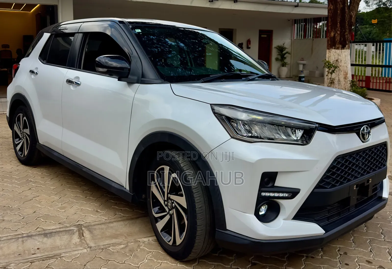 Toyota Raize 1.0 FWD 2020 White