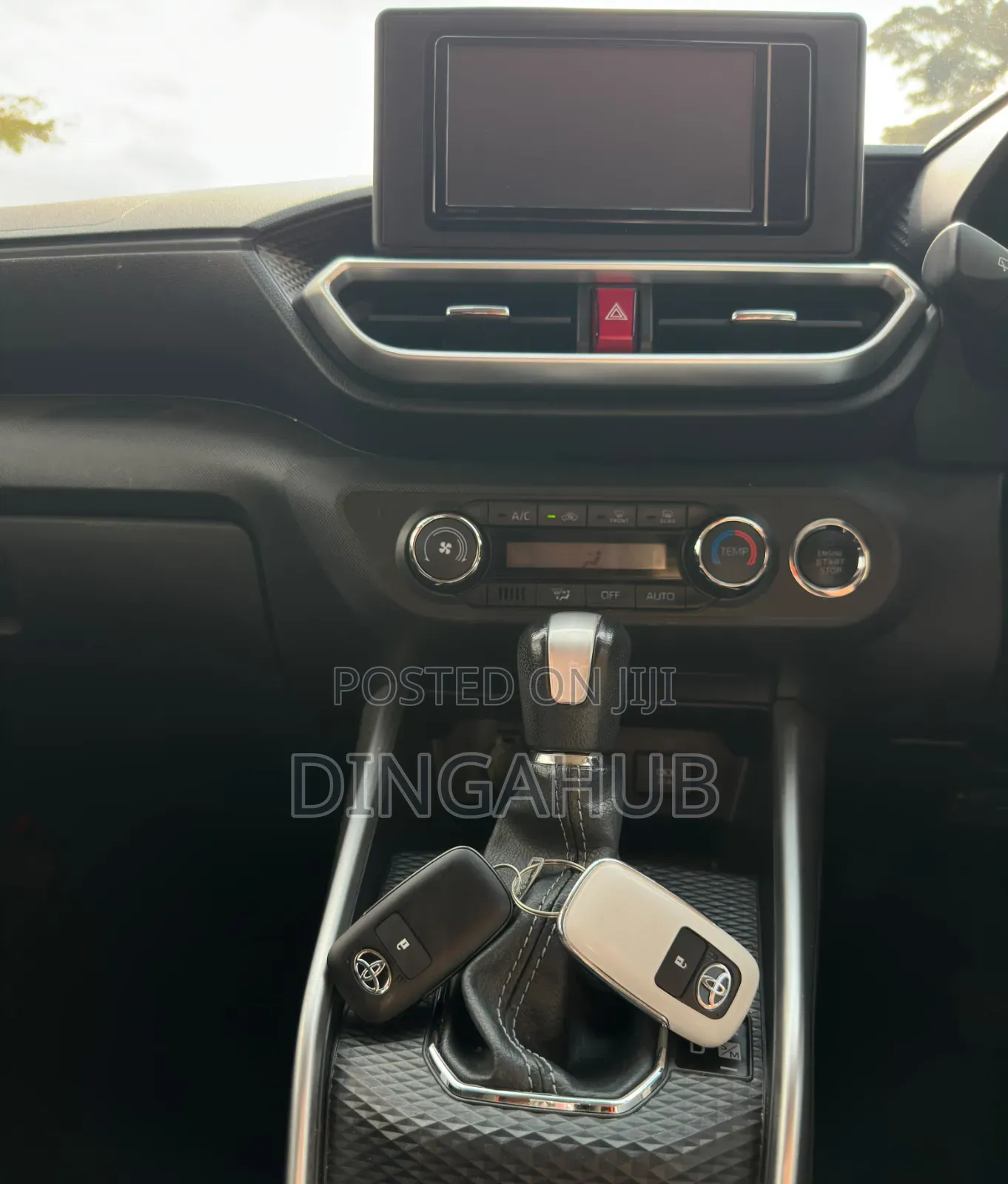Toyota Raize 1.0 FWD 2020 White