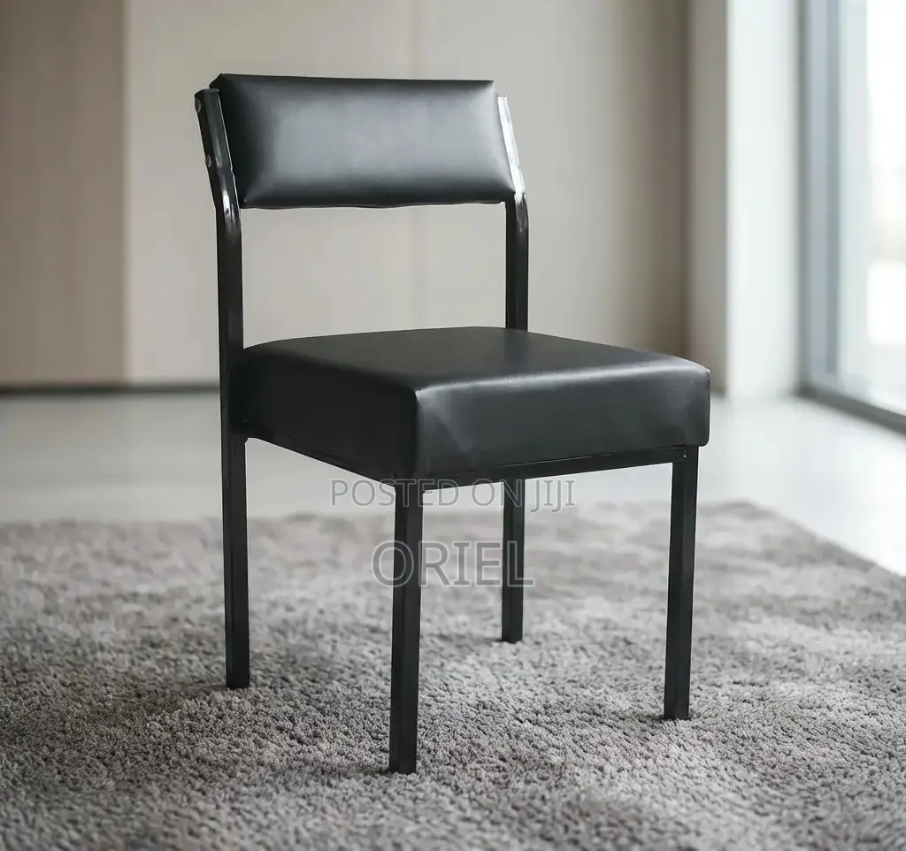 Office Chair : Cushioned Office Visitor Chair