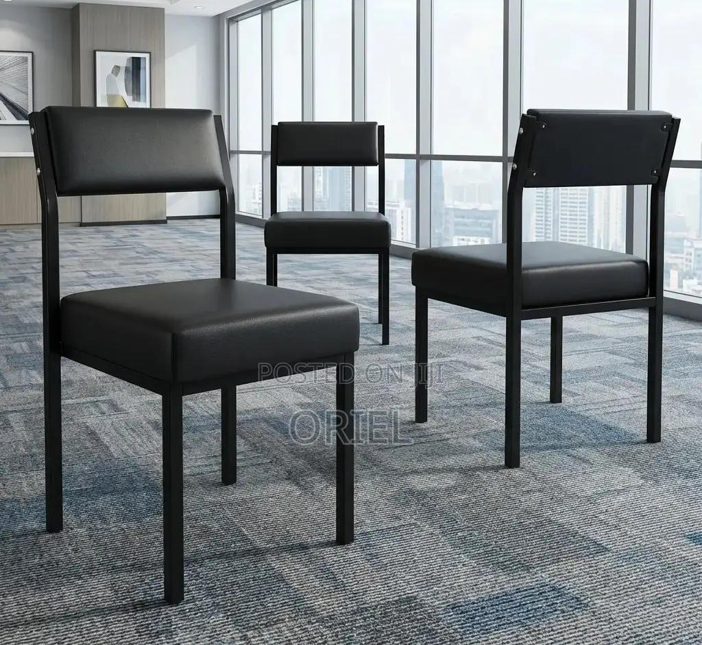 Office Chair : Cushioned Office Visitor Chair