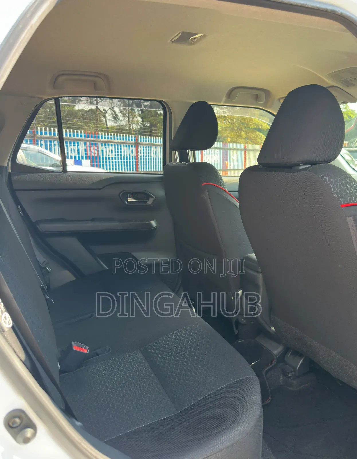 Toyota Raize 1.0 FWD 2020 White