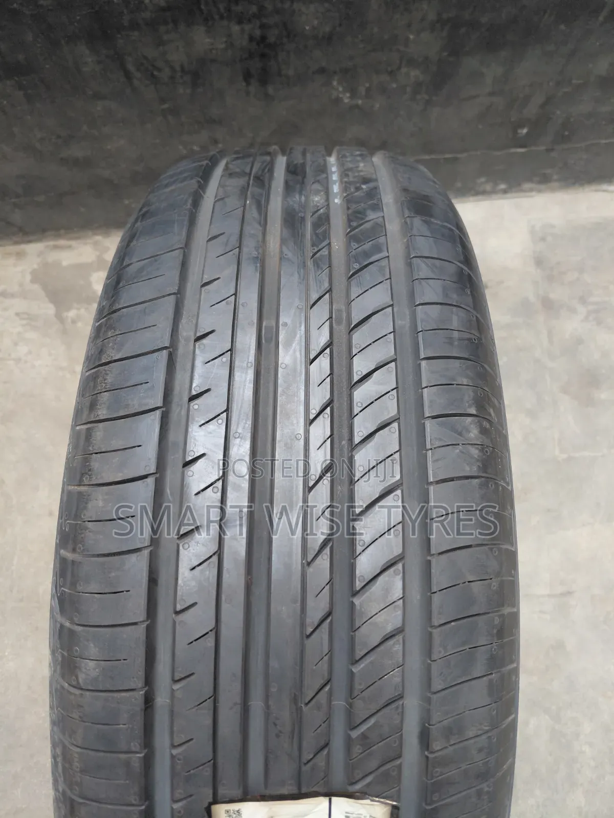 225/55r18 Yokohama