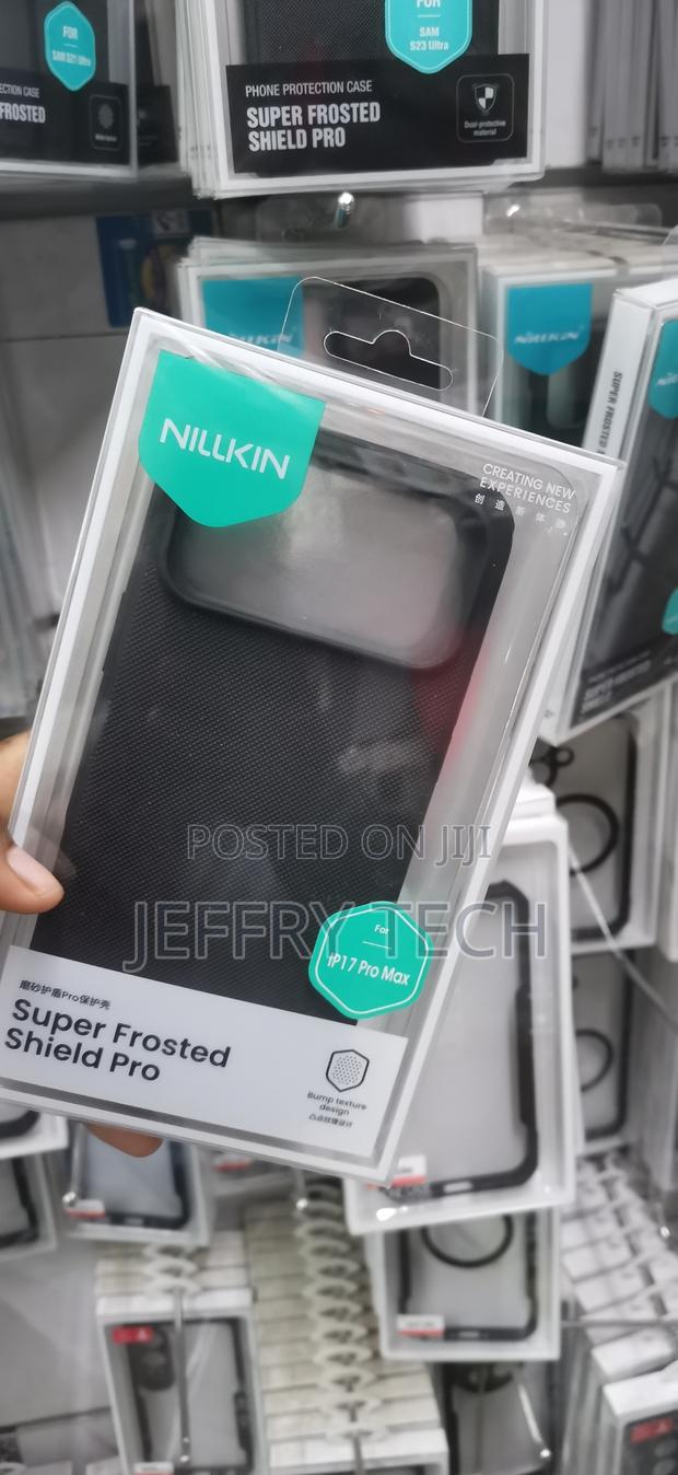 Nillkin Super Frosted Shield Pro Phone Case for the iPhone 17 Pro Max - thumbnail 2