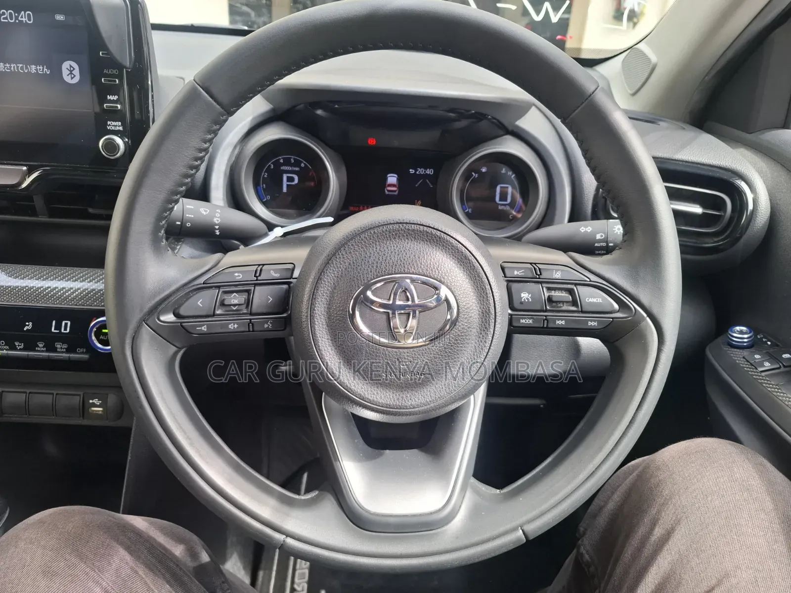 Toyota Yaris 2020 Silver