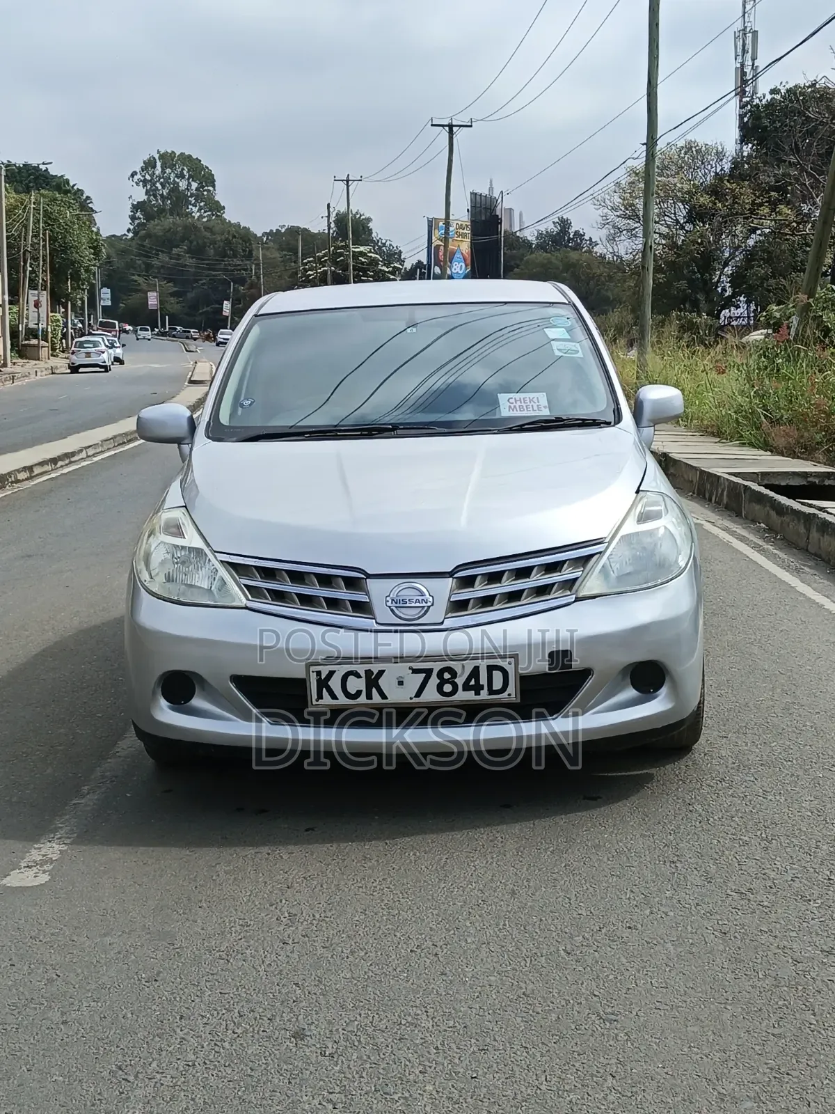 Nissan Tiida 2009 Silver