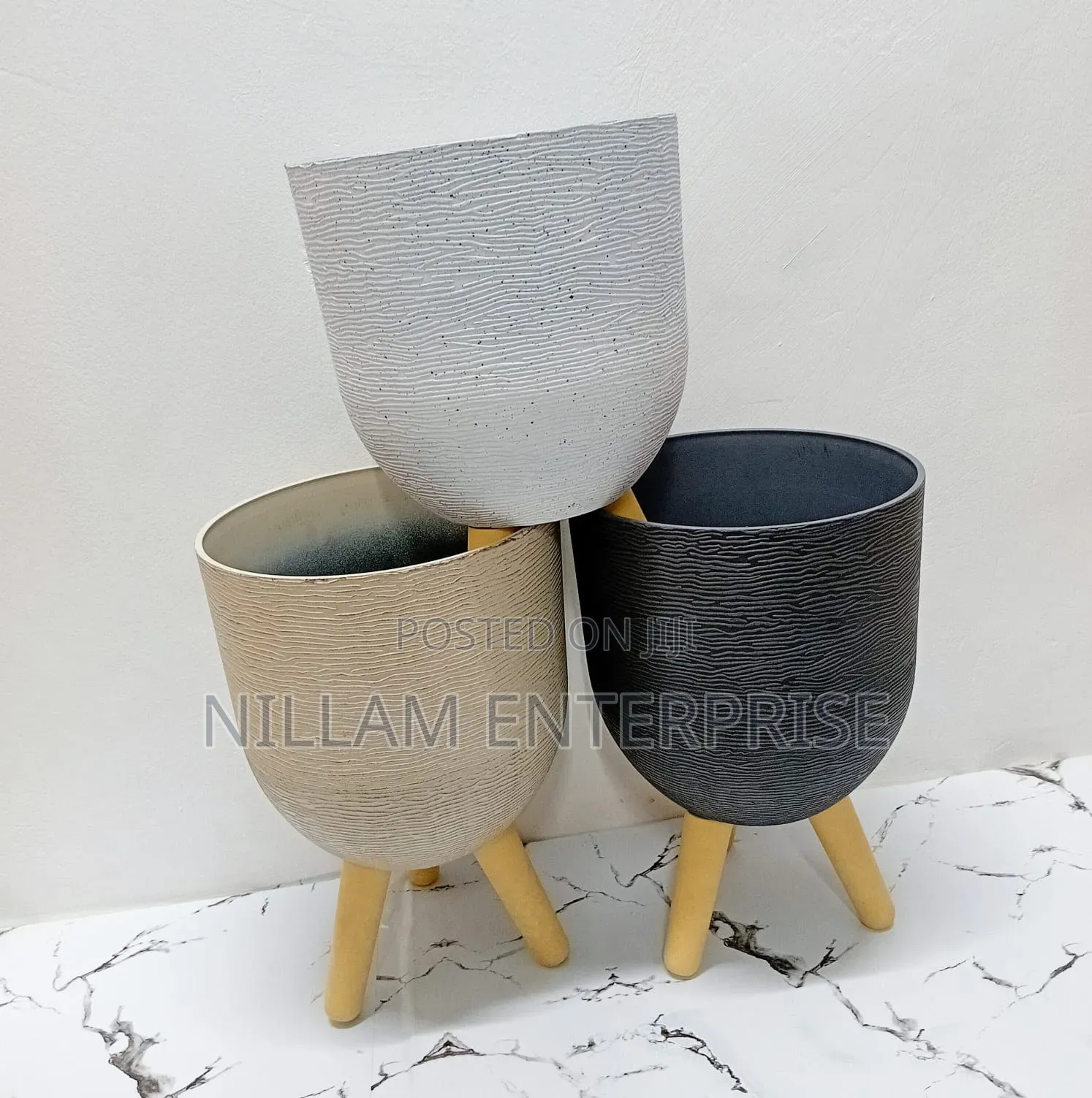 Flower Pot/ Planter