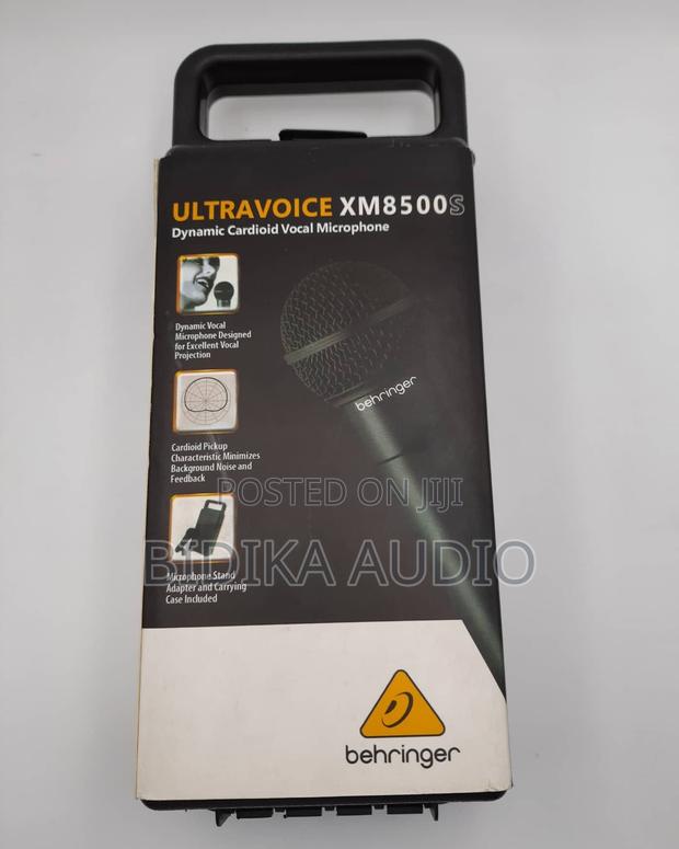 Behringer Ultravoice XM8500S Dynamic Microphone With Carrying Case