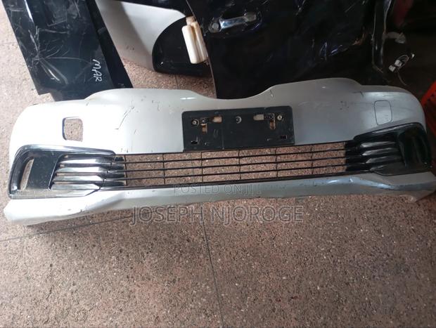 Auris 2018 Front Bumper