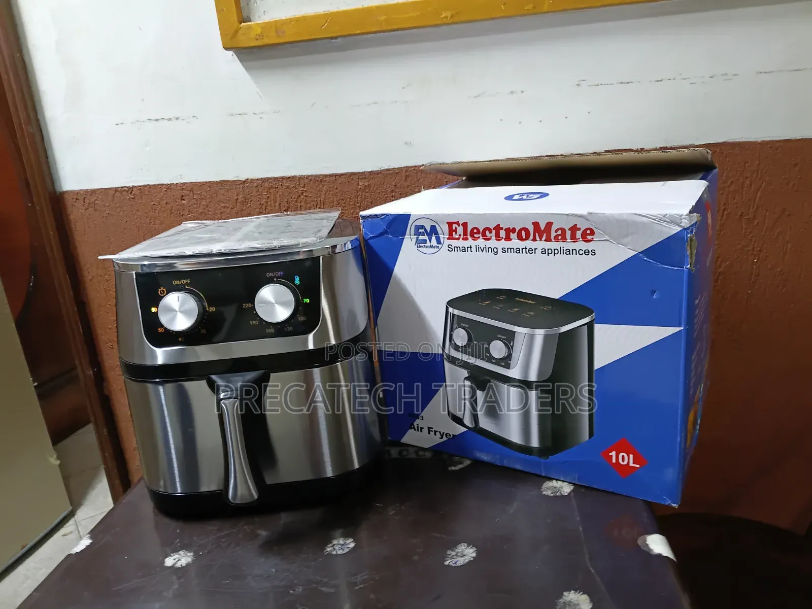 ElectroMate 10L Digital Air Fryer – Oil-Free Cooking