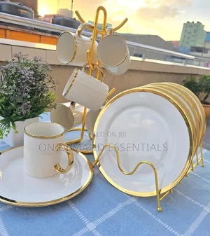 12 All White Gold Gold Dinner Set