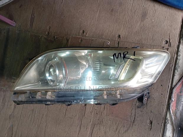 Vanguard 2018 Headlight Xenon - thumbnail 3
