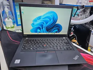 Laptop Lenovo ThinkPad P14s 16GB Intel Core i7 SSD 512GB