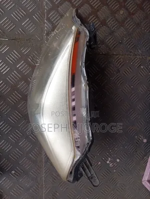 Vitz 2013 Headlight Non Zenon