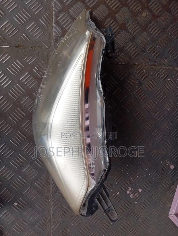 Vitz 2013 Headlight Non Zenon - thumbnail 2