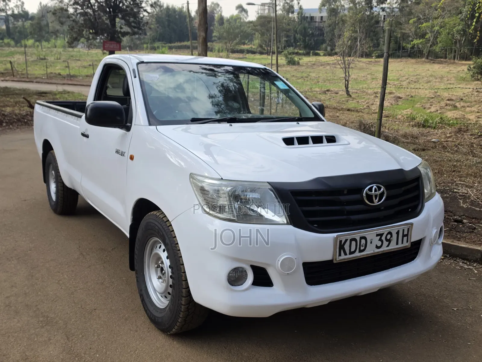 Toyota Hilux 3.0 D-4D 4x4 2014 White