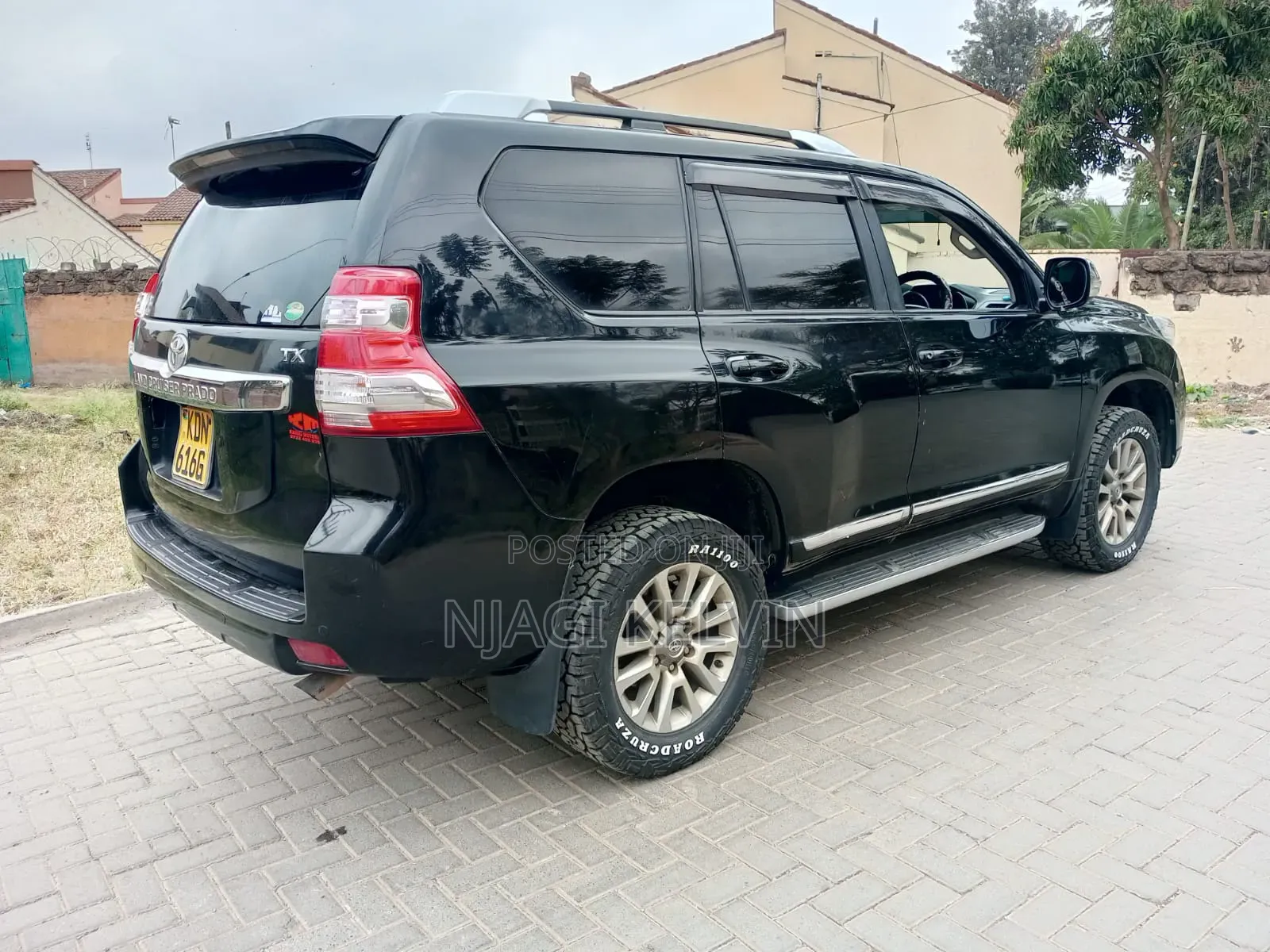 Toyota Land Cruiser Prado 2.8 2017 Black