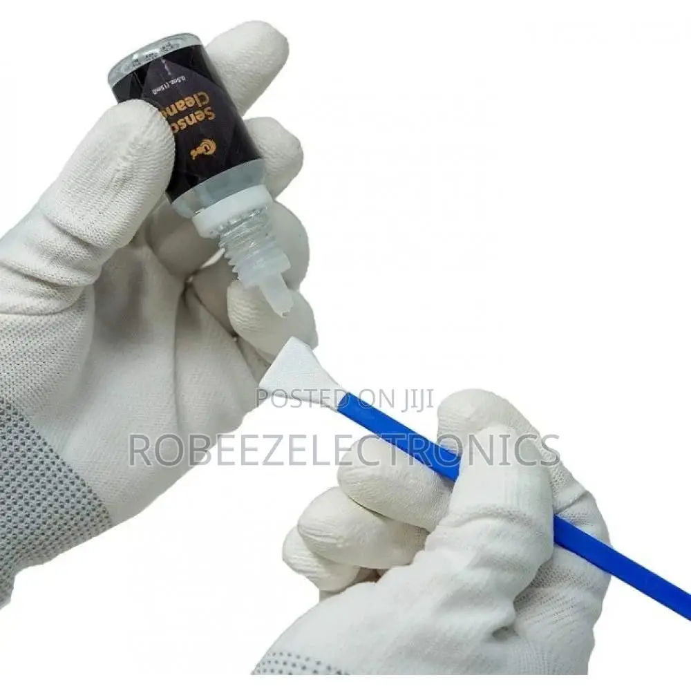 UES 16MM APS-C Sensor Cleaning Swabs and Cleaning Fluid