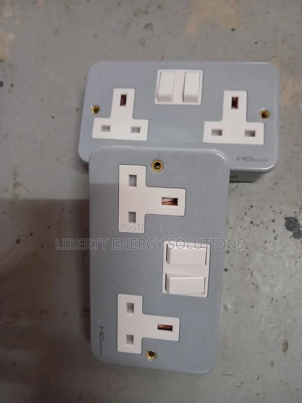 Metallic Twin Socket - thumbnail 2