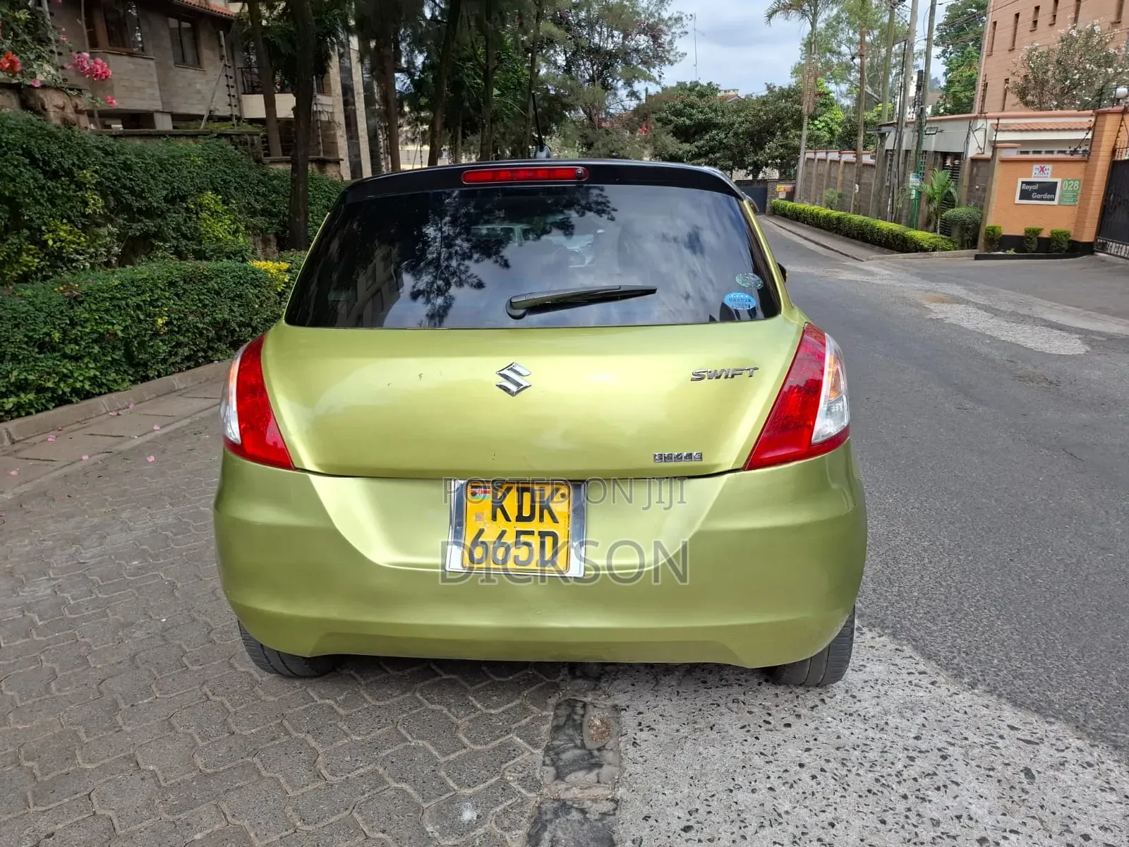 Suzuki Swift 2015 Green