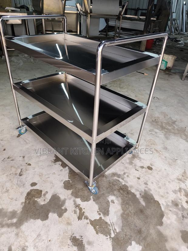 3‐Tier Medical Trolley