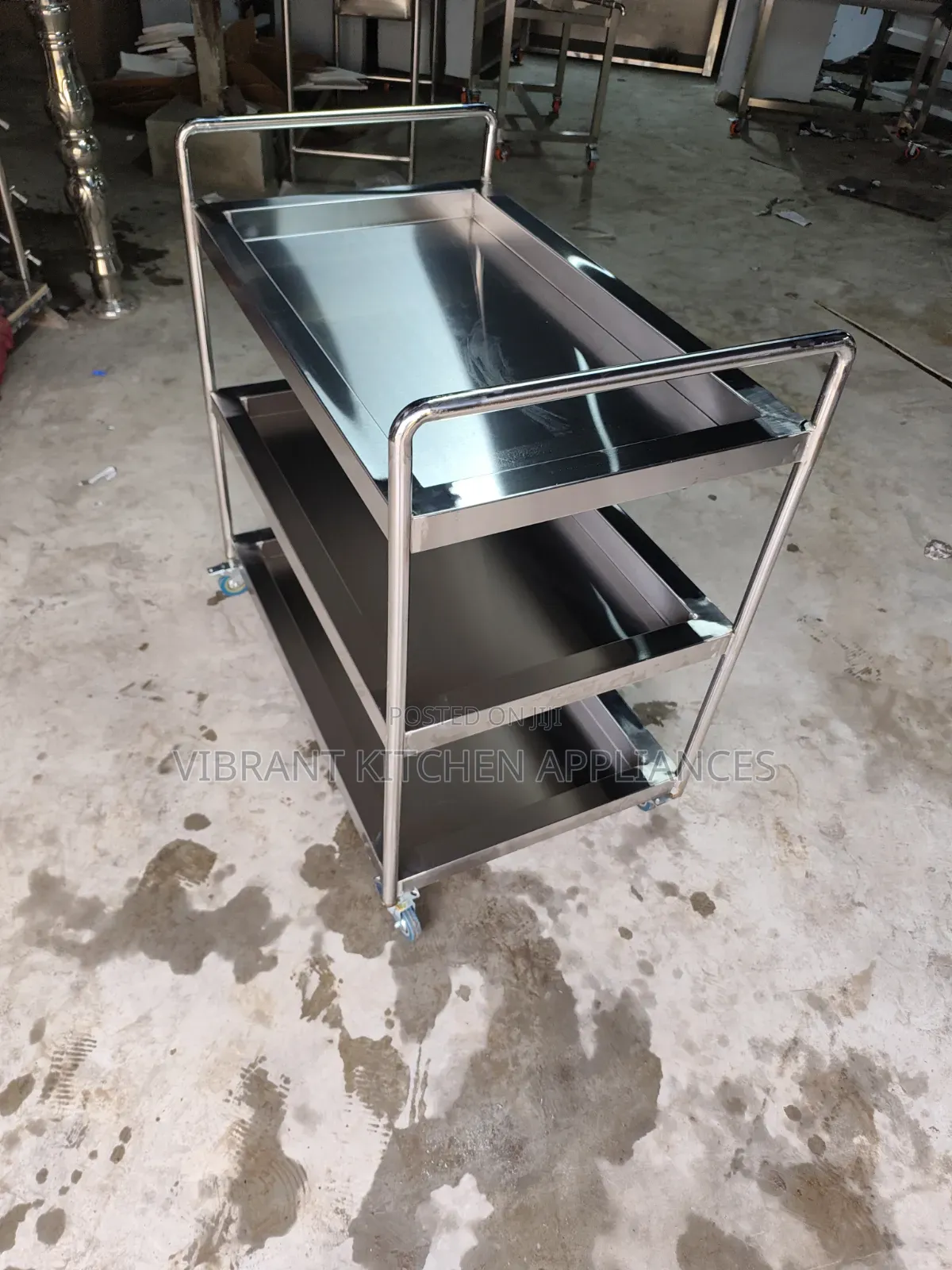 3‐Tier Medical Trolley