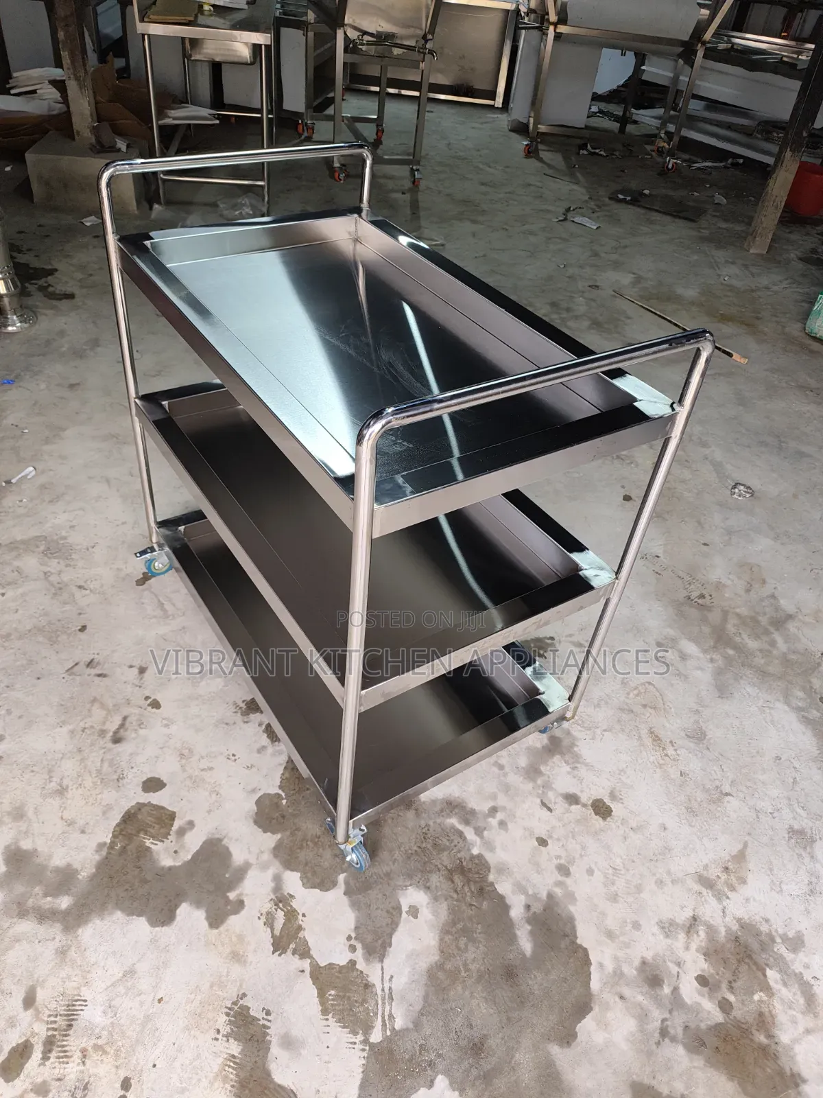 3‐Tier Medical Trolley
