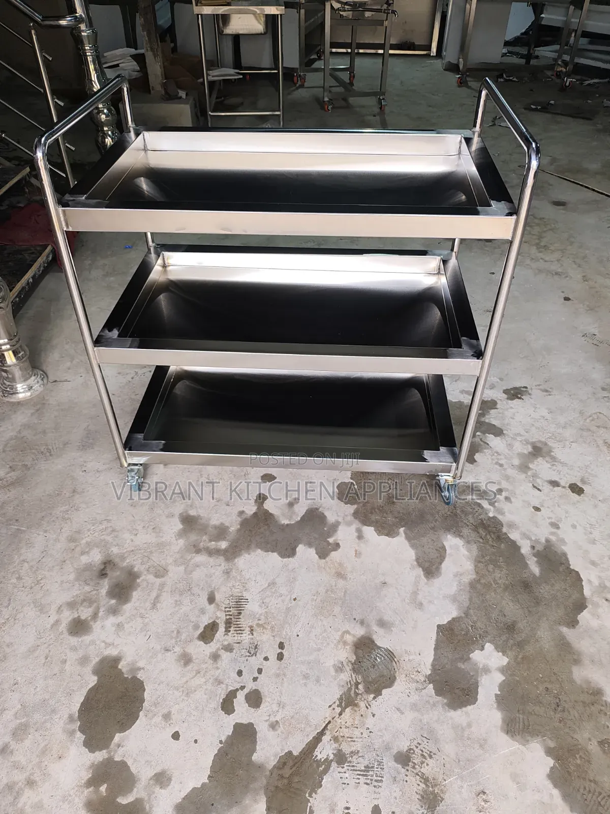 3‐Tier Medical Trolley