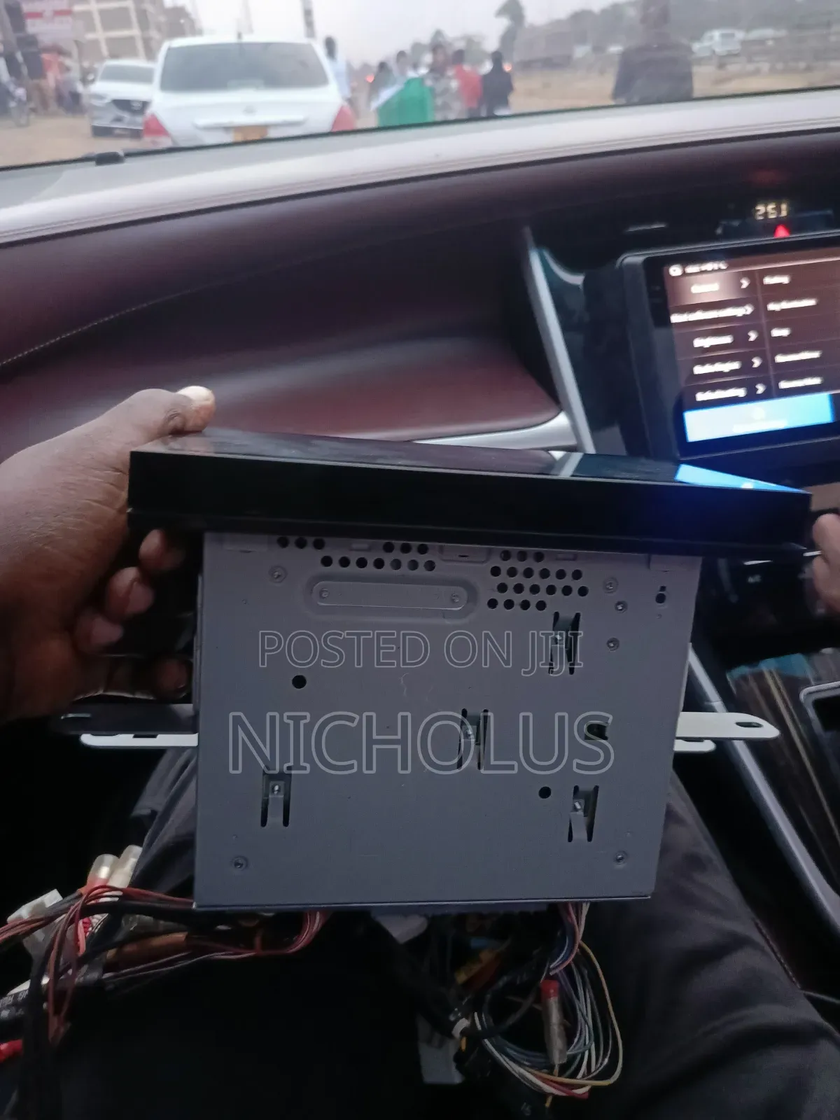 Toyota Harrier Radio Head Unit