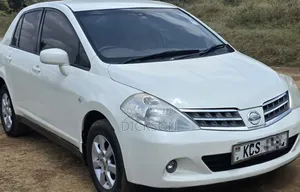 Nissan Tiida 2010 White