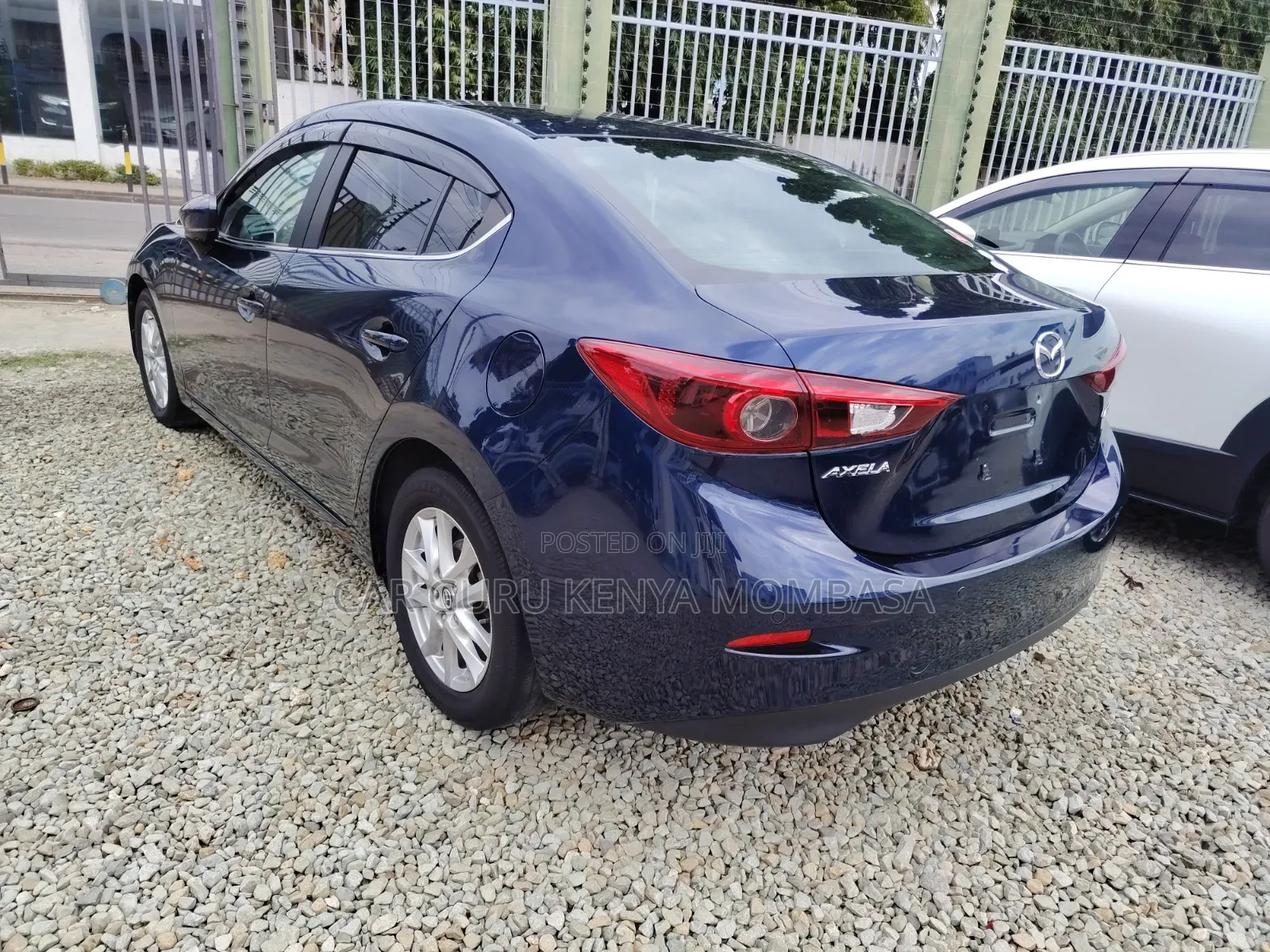Mazda Axela 2019 Blue