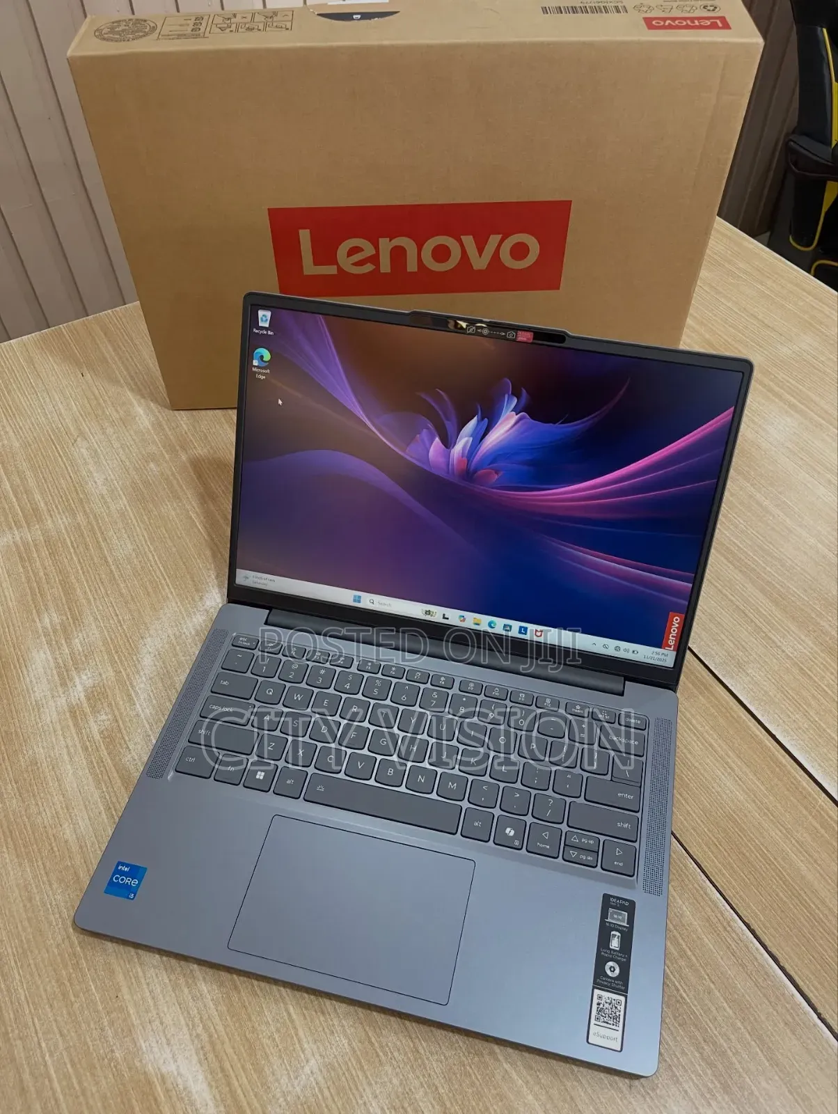 New Laptop Lenovo 16GB Intel Core i5 SSD 512GB