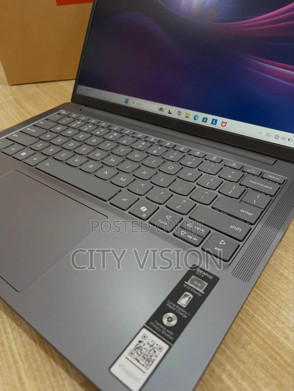 New Laptop Lenovo 16GB Intel Core i5 SSD 512GB