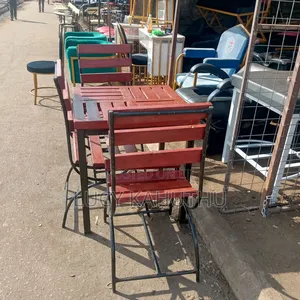 Brown Mahogany Outdoor Set
