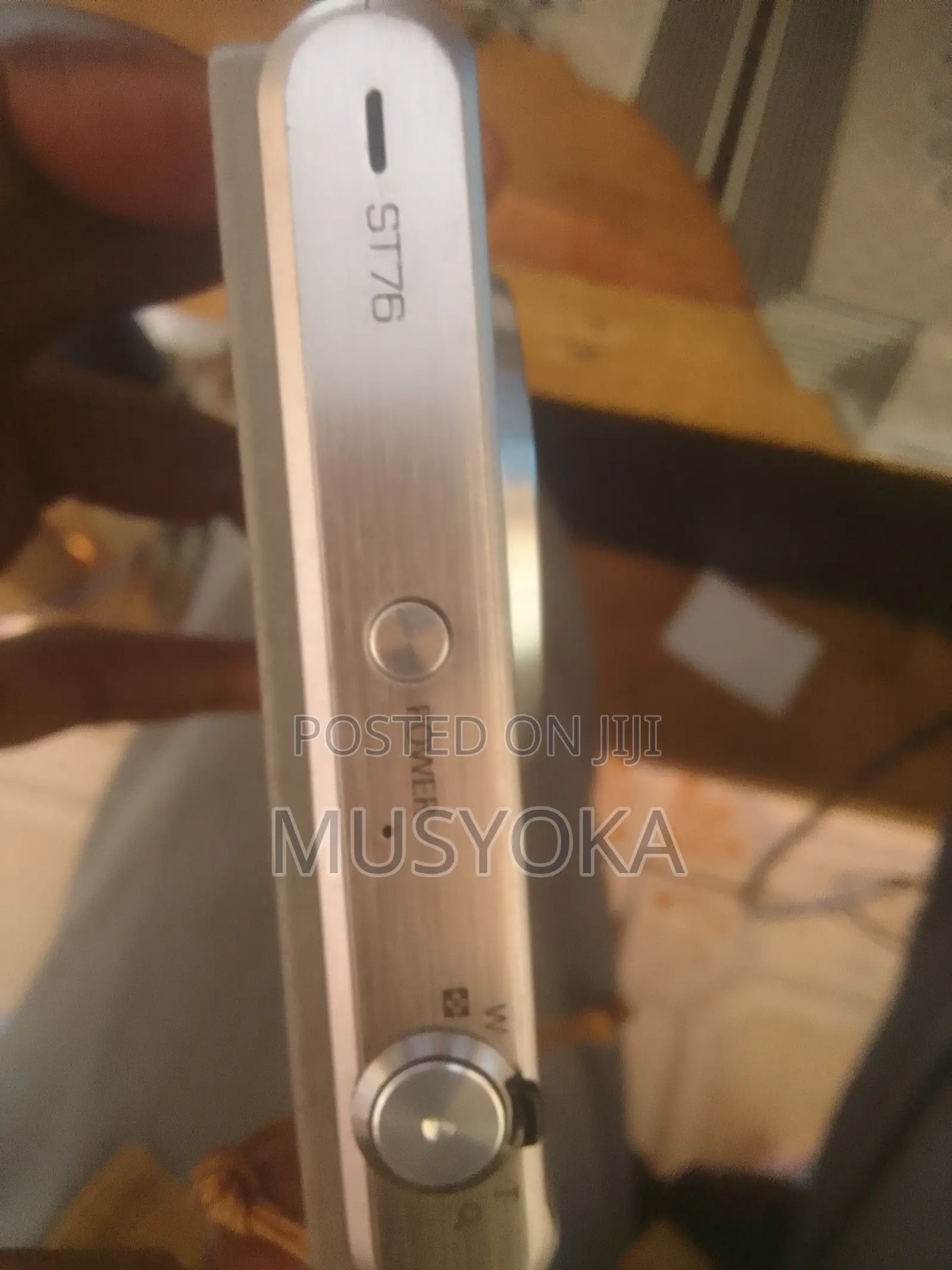 Samsung ST76 Camera