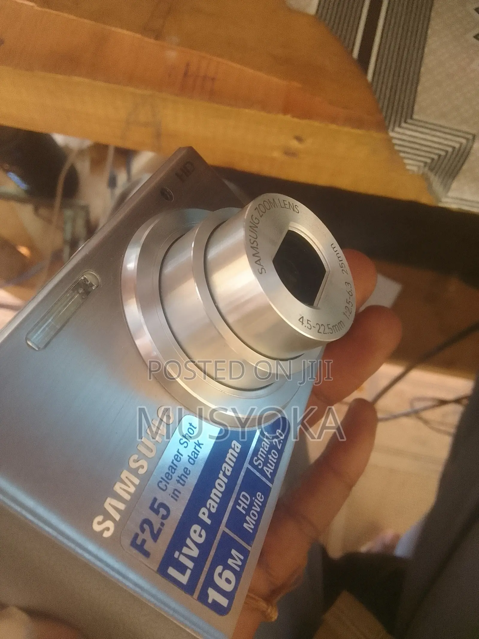Samsung ST76 Camera