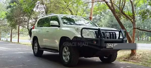 Toyota Land Cruiser Prado 2010 White