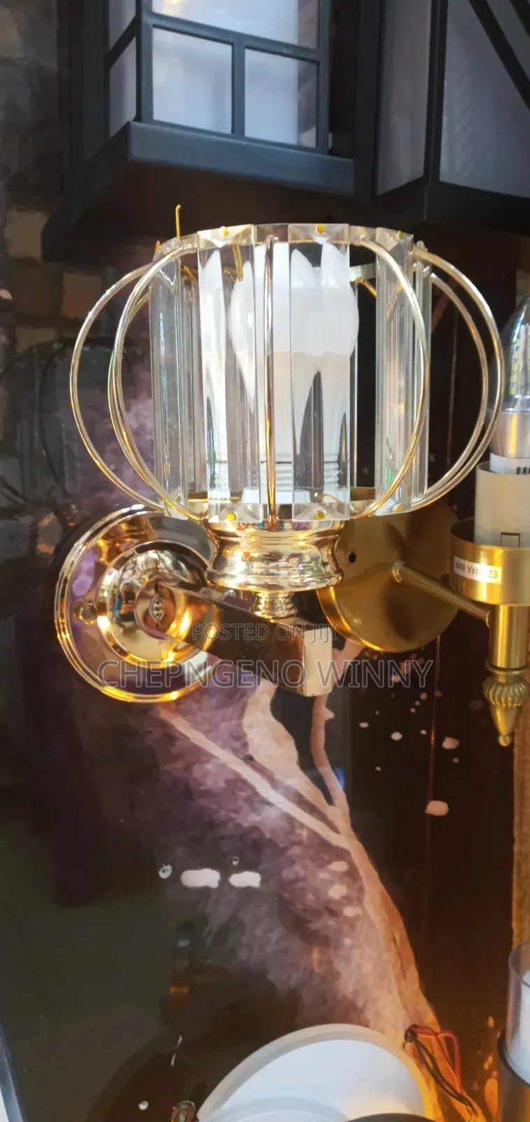 Gl Wall Light Lamb