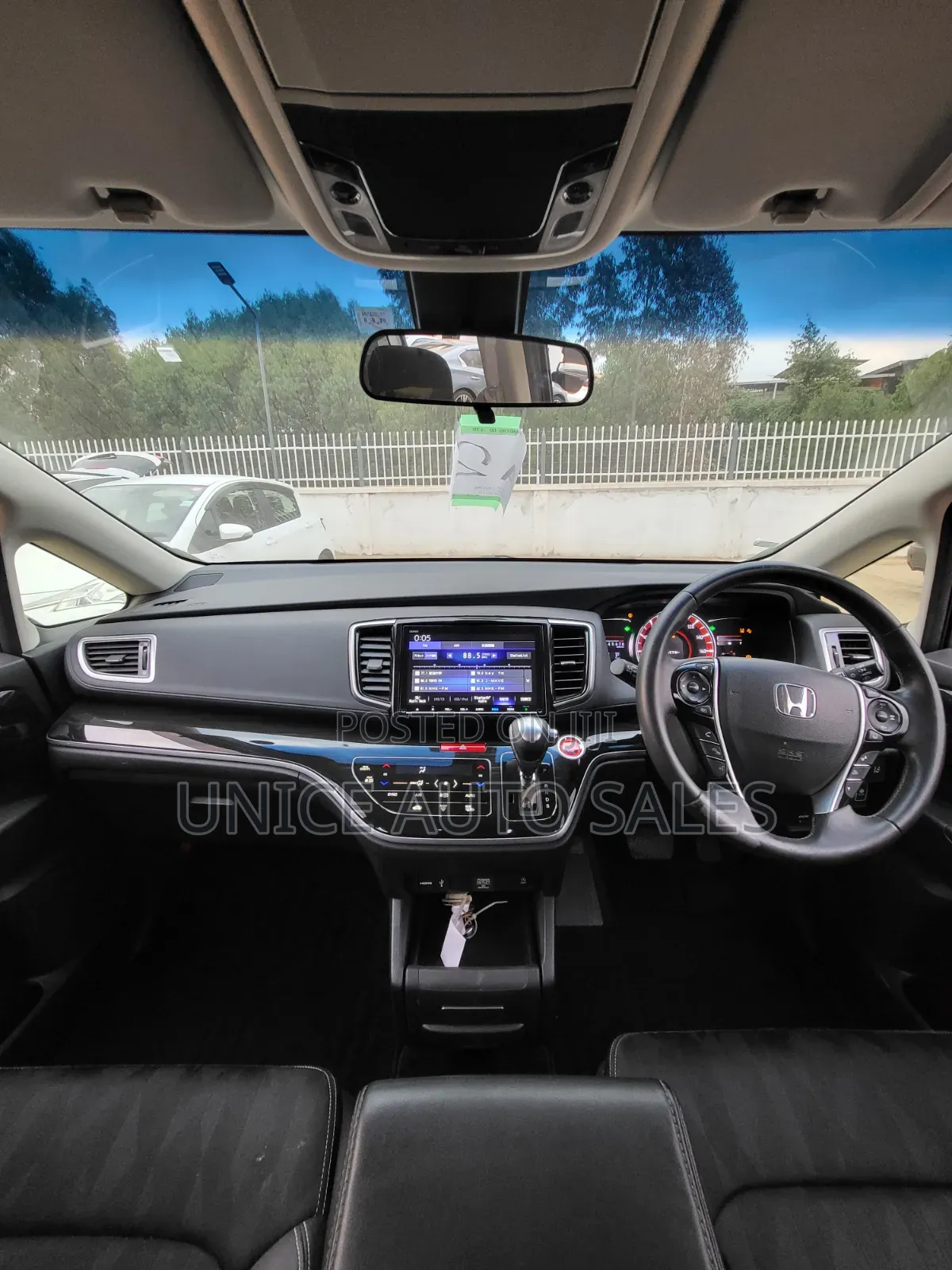 Honda Odyssey 2019 White