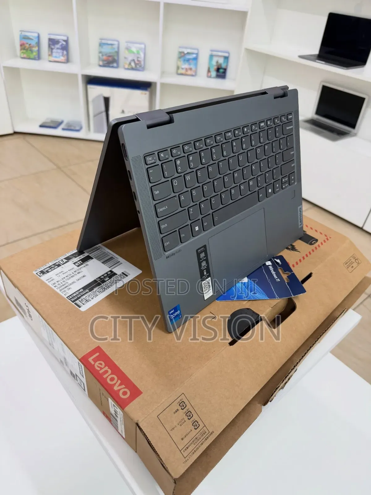 New Laptop Lenovo 8GB Intel Core Ultra 5 SSD 512GB