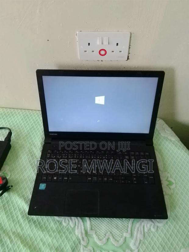 Laptop Toshiba 8GB HDD 3T - thumbnail 3