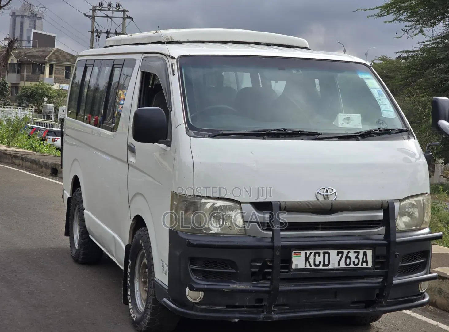 Toyota HiAce 2007 White