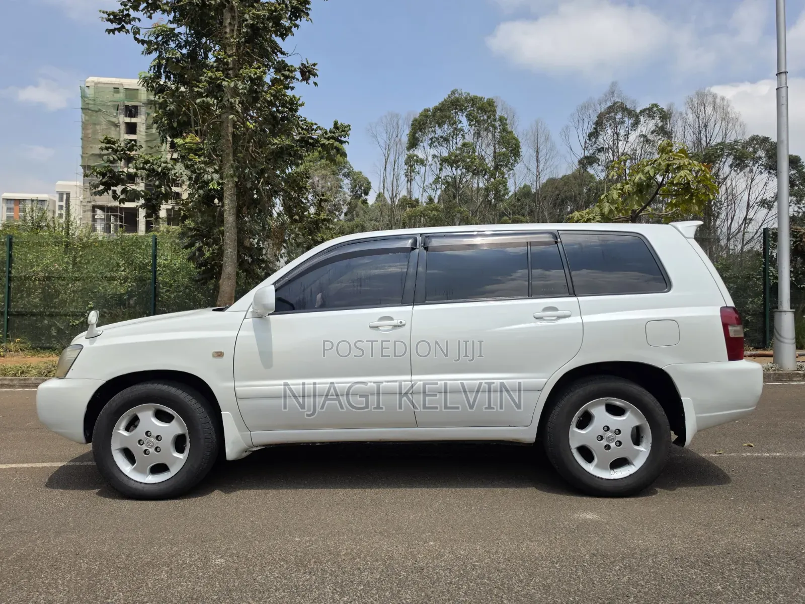 Toyota Kluger 2004 Off white