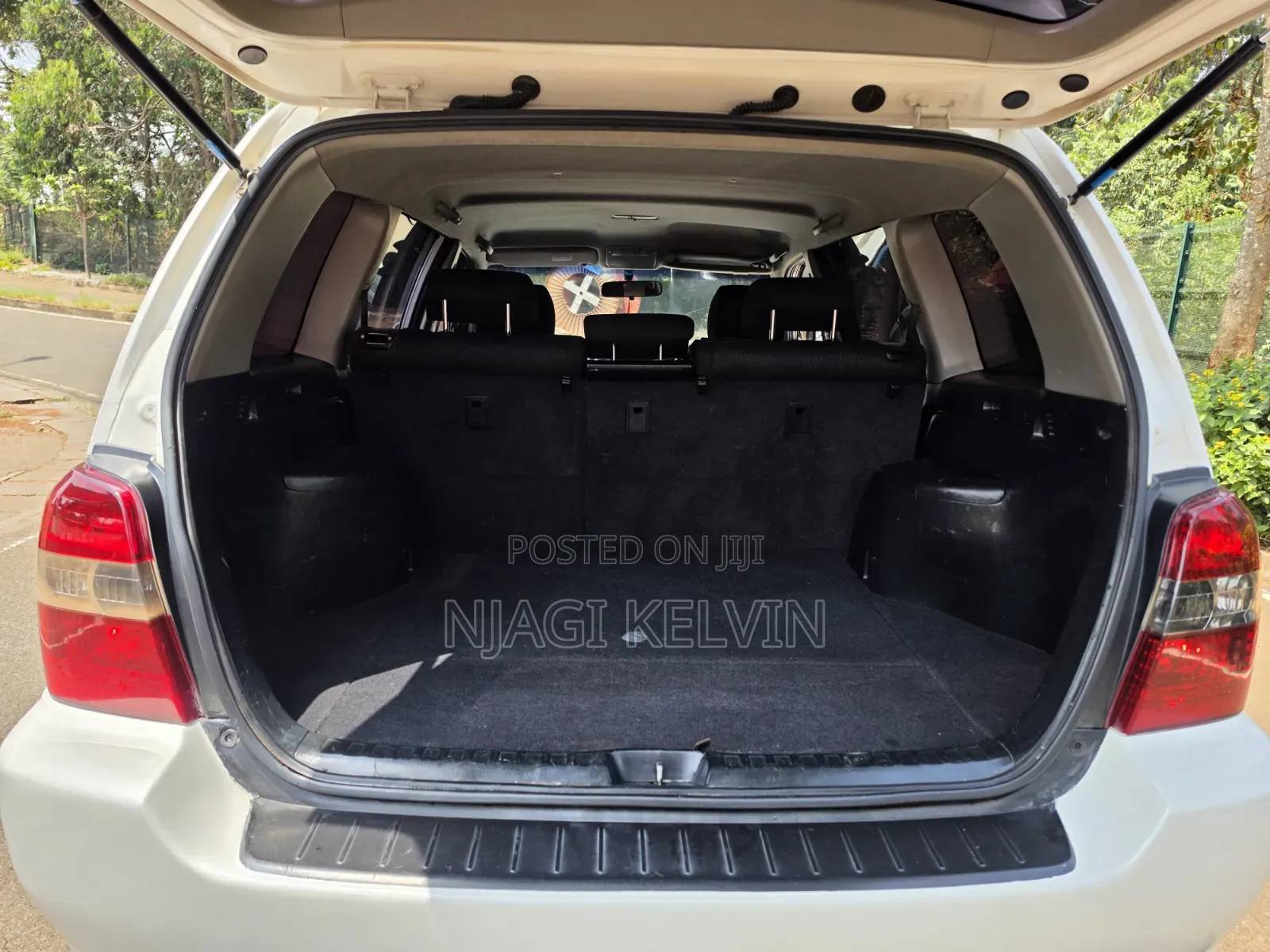 Toyota Kluger 2004 Off white