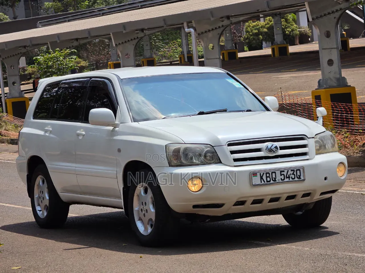 Toyota Kluger 2004 Off white